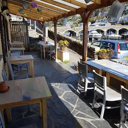 The Harbour Moon Mini-hôtel Looe